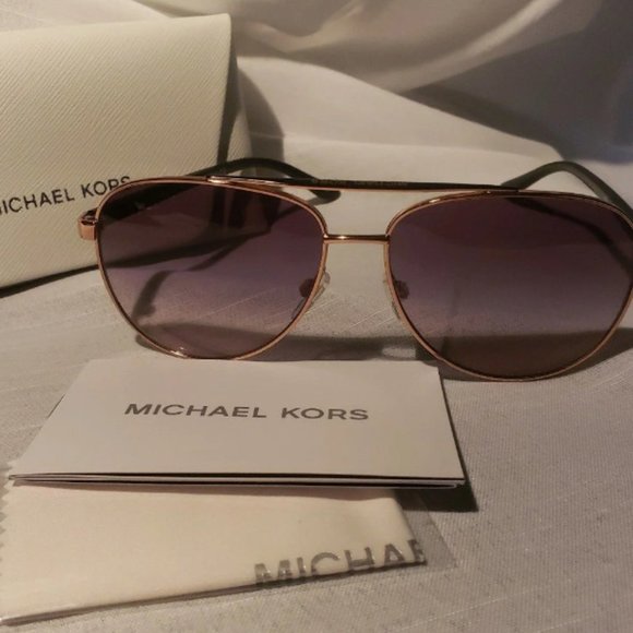 Michael Kors aviation Sunglasses - Picture 2 of 5